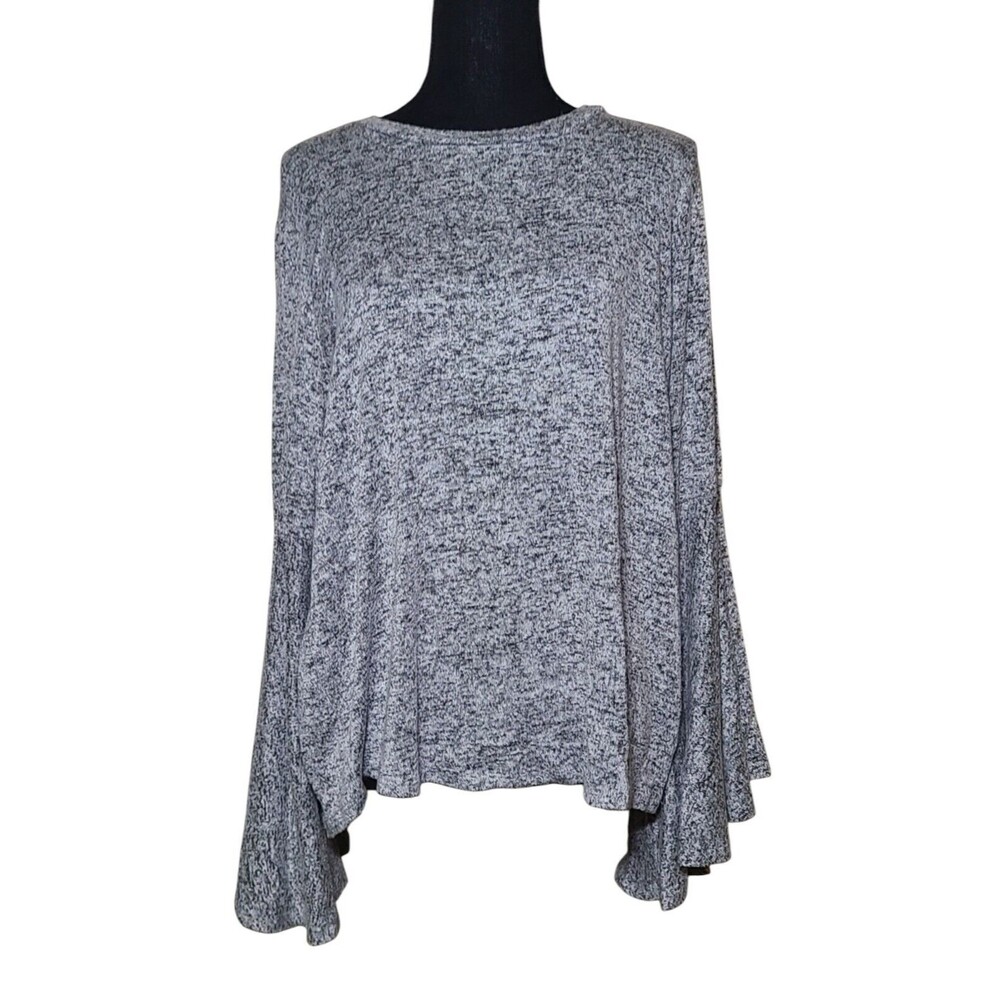 Philosophy Republic Clothing Women's Size 1X Gray Long sleeve Shirt Bell Sleeves